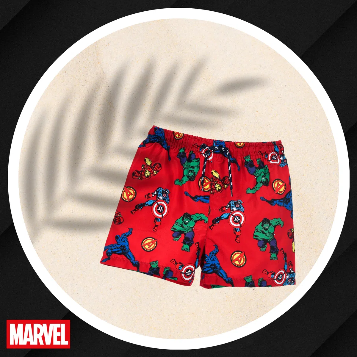 Marvel Avengers Bermuda da Ragazzi, Pantaloncini da Bagno per Bambino, Taglie 4 ai 10 Anni