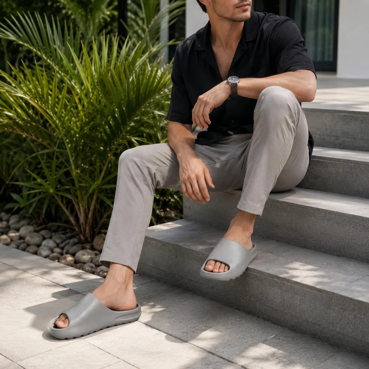 JOMIX Ciabatte Uomo Estive in EVA Slip On,Pantofole Comode Leggere in Gomma con Suola Antiscivolo,Pratiche per Tutti i Giorni di Uso Quotidiano