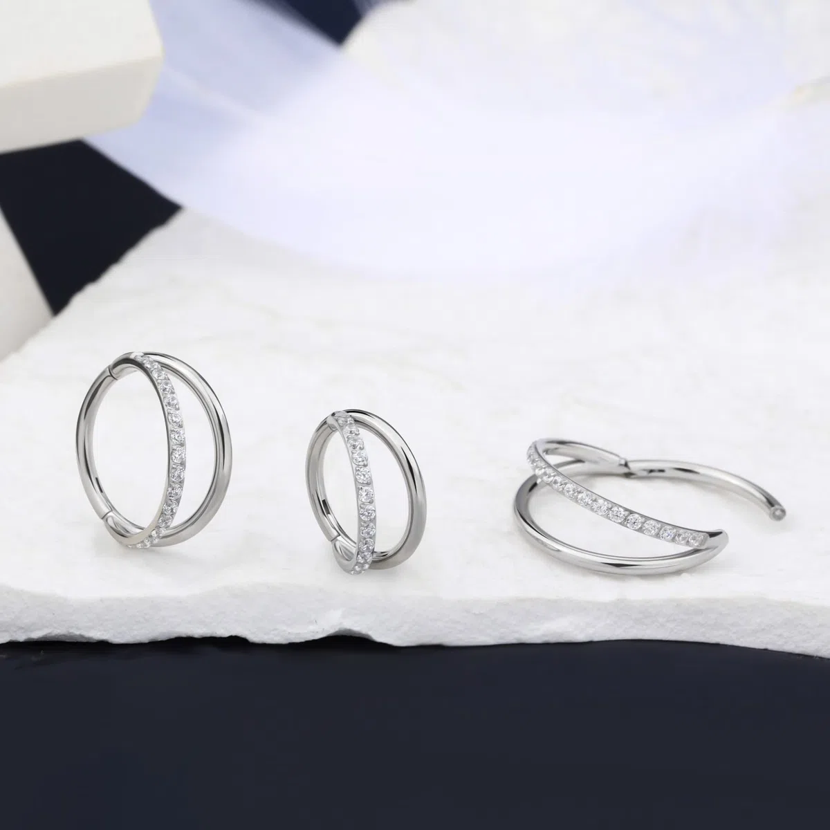 OUFER 16G Helix Piercings Conch Ring Silver Argento Trago Tragus Rook Snug Orecchino Cartilagine Acciaio Chirurgico Nostril Naso Anello Septum Clicker Donna Gioielli 8 10 12mm Labret Labbro Pircing